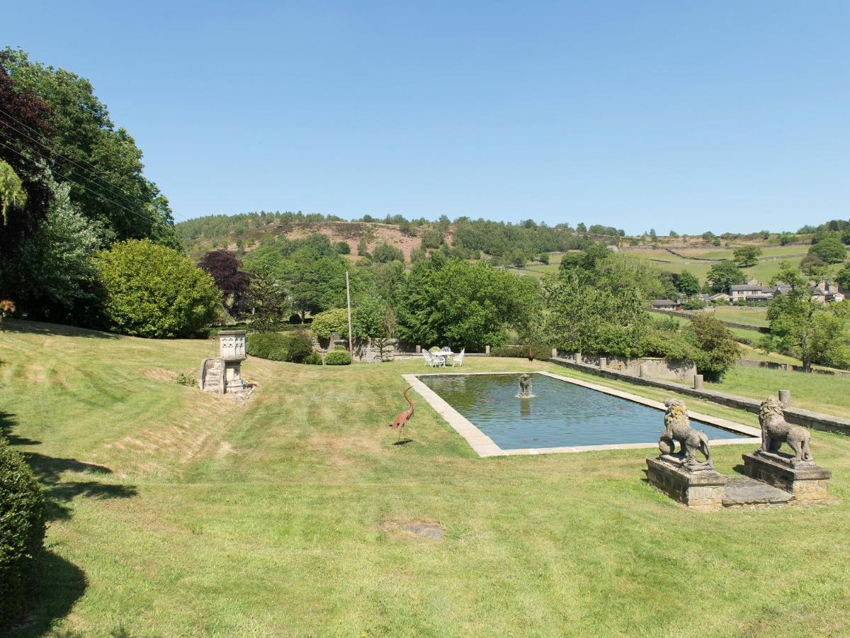 Fernhill Castle Villa Keighley Exterior photo